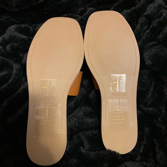 Dolce Vita Leopard Tan double band sandals - Picture 2 of 4